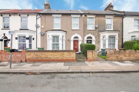 75 Carlyle Road, London, E12 6BW
