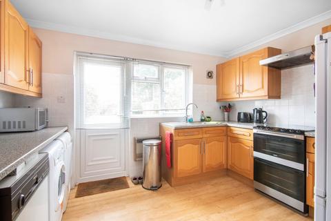75 Carlyle Road, London, E12 6BW