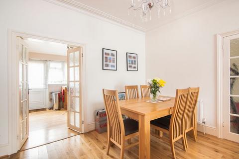 75 Carlyle Road, London, E12 6BW