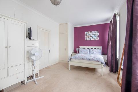 75 Carlyle Road, London, E12 6BW