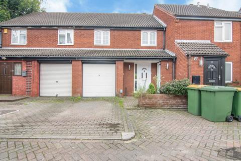 22 Barton Close, London, E6 5QE