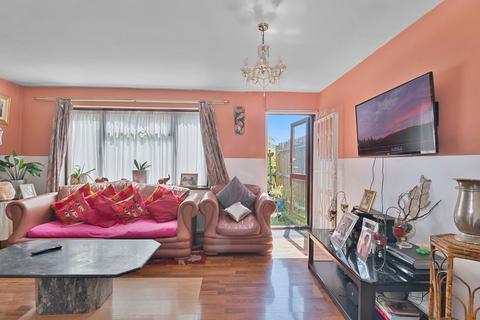 undefined, Birch Close, Canning Town, London, E16