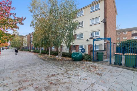 1 bedroom flat for sale, Station Road, Manor Park, London, E12