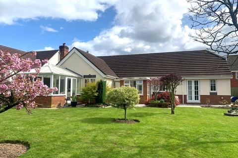 4 bedroom detached bungalow for sale, Chinston Close, Awliscombe EX14
