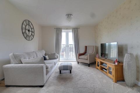 2 bedroom apartment for sale, Laithe Hall Avenue, Cleckheaton, West Yorkshire, BD19