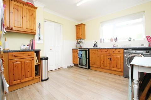 3 bedroom bungalow for sale, Church Road, Dallinghoo, Woodbridge