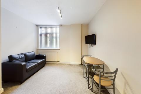 1 bedroom apartment to rent, Anchor Court, Anlaby Road, HU3