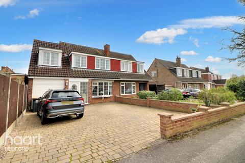 4 bedroom semi-detached house for sale - Cheviot Close, Bedford