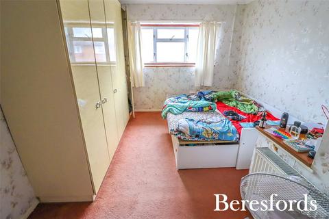 11 Annalee Gardens, South Ockendon, RM15 5DE