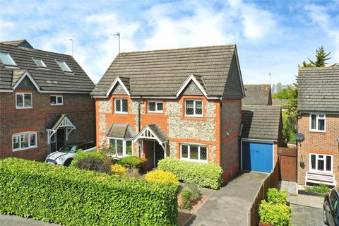 3 bedroom detached house for sale, Woodcock Court, Three Mile Cross, Reading, RG7