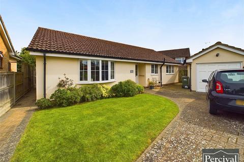 2 bedroom bungalow for sale, Queens Road, Earls Colne, Colchester, Essex, CO6