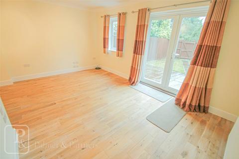 3 bedroom terraced house to rent, Gratian Close, Highwoods, Colchester, Essex, CO4