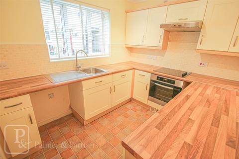 3 bedroom terraced house to rent, Gratian Close, Highwoods, Colchester, Essex, CO4