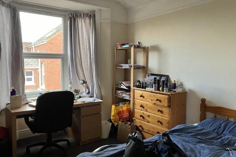 5 bedroom house share to rent, Monk's Road