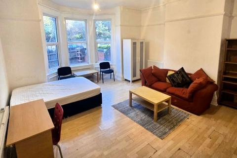 1 bedroom apartment to rent, 148 Woodsley Road, Leeds LS2