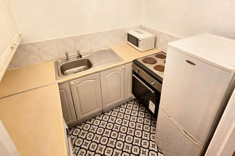 1 bedroom apartment to rent, 148 Woodsley Road, Leeds LS2