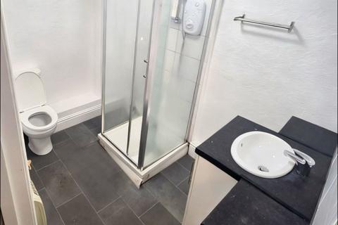 1 bedroom apartment to rent, 148 Woodsley Road, Leeds LS2