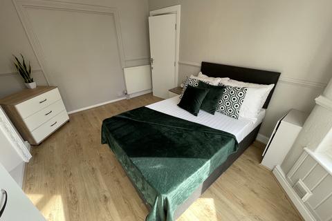 undefined, Adelaide Road, L7 8SQ,