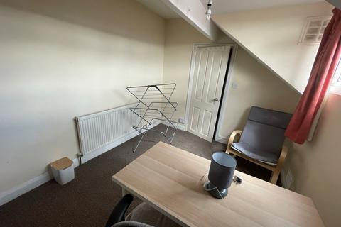 undefined, Leeds LS6