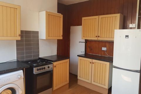 3 bedroom terraced house to rent, leeds LS6