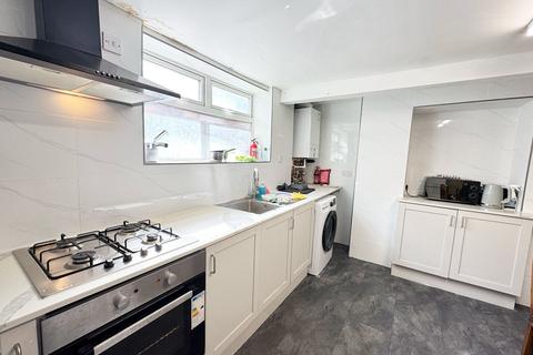 6 bedroom house share to rent, Leeds LS3