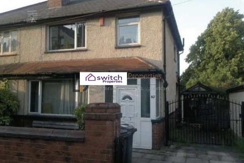 3 bedroom semi-detached house to rent, Leeds LS6