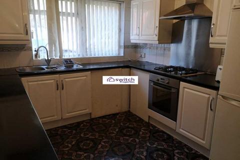 3 bedroom terraced house to rent, Leeds LS3