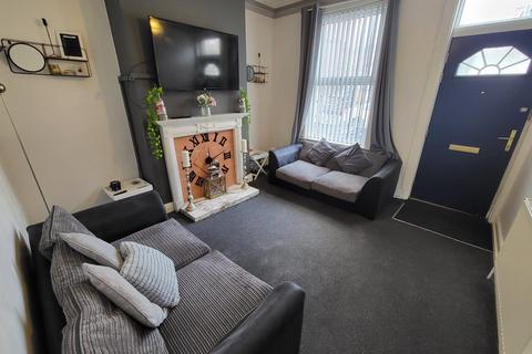 4 bedroom terraced house to rent, Leeds LS6