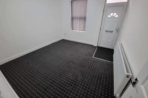 4 bedroom terraced house to rent, Leeds LS6