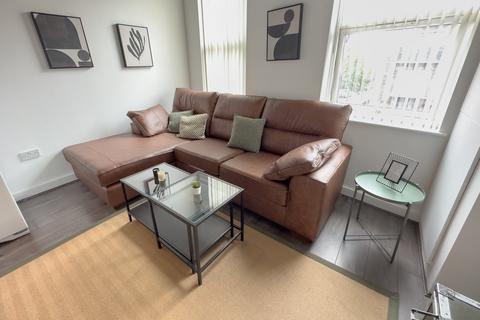 1 bedroom in a house share to rent, Kensington, L7 2RF,