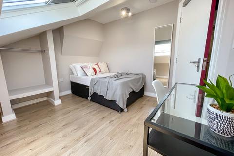 undefined, Ingrow Road, L6 9AJ,