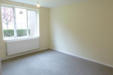 2 bedroom flat to rent - Finchley Road, London, NW11
