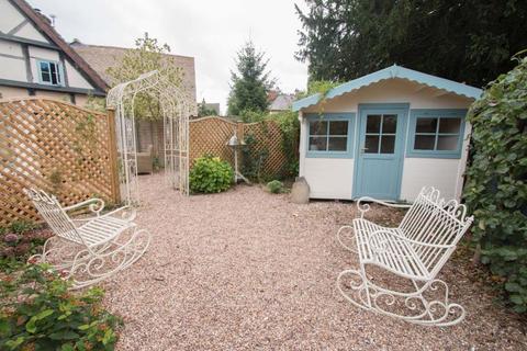 2 bedroom cottage for sale, Pembridge,  Herefordshire,  HR6