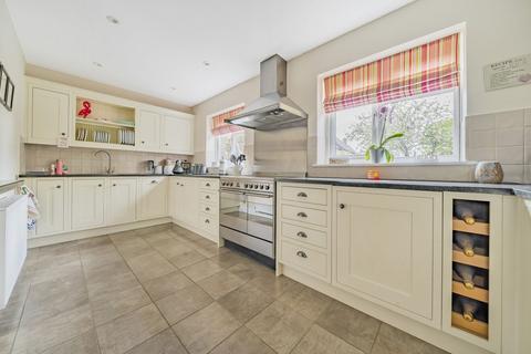 4 bedroom semi-detached house for sale, Woodstock Road, Witney, Oxfordshire