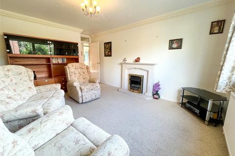 8 Glengarth, Uppermill, Oldham, OL3 6HU