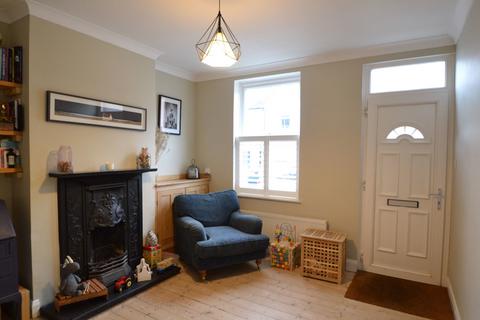 2 bedroom terraced house to rent, Heygate Street, Market Harborough LE16