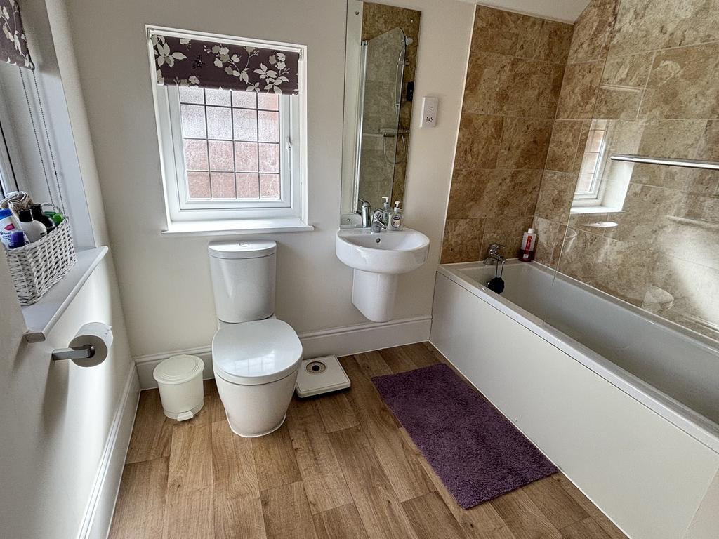 Family bathroom