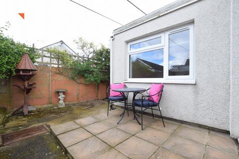 2 bedroom detached bungalow for sale, Lanchester Avenue, Jaywick