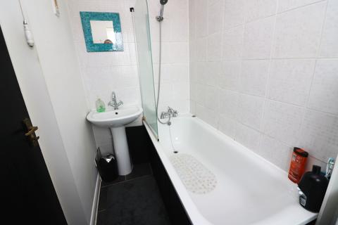 1 bedroom end of terrace house for sale, Coniston Way, Egham, Surrey, TW20