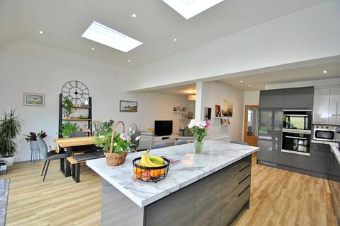 3 bedroom bungalow for sale, Strathmore Road, Bournemouth BH9