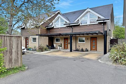 2 bedroom end of terrace house for sale, Forest View, Walkford, Dorset. BH23 5FE