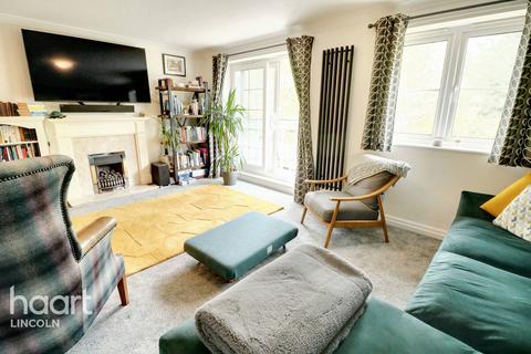 4 bedroom terraced house for sale, Park Lane, Burton Waters