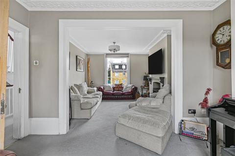 4 bedroom semi-detached house for sale, Finchley Villas, Finchley Park, London, N12