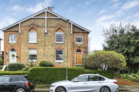 3 bedroom semi-detached house for sale, Finchley Villas, Finchley Park, London, N12