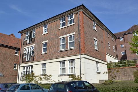 30 Brooklands, Haywards Heath, RH16 4TS