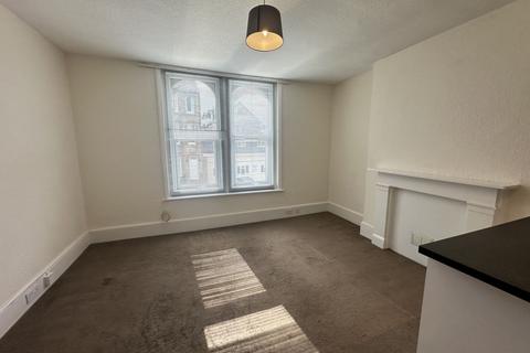 1 bedroom flat to rent, Guildhall Street, Folkestone, CT20