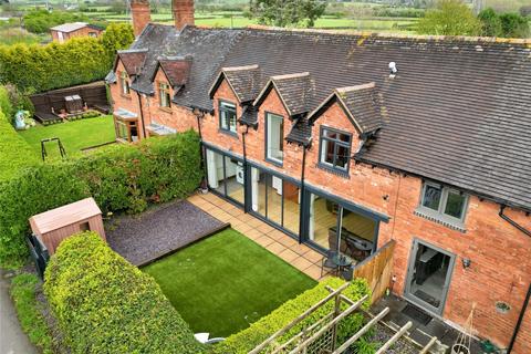 3 bedroom barn conversion for sale, Rectory Lane, Bromsgrove B61