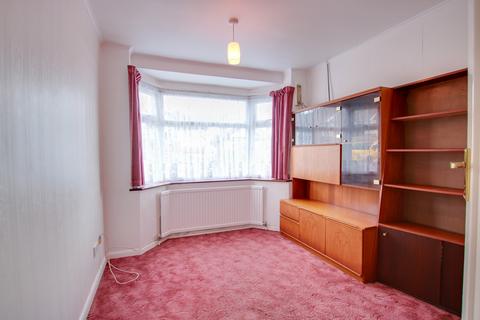 10 Bromley Road, Southampton, SO18 2AB