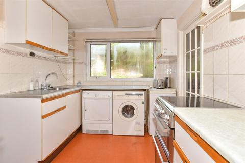 38 Cedar Close, Ditton, Aylesford, ME20 6EN