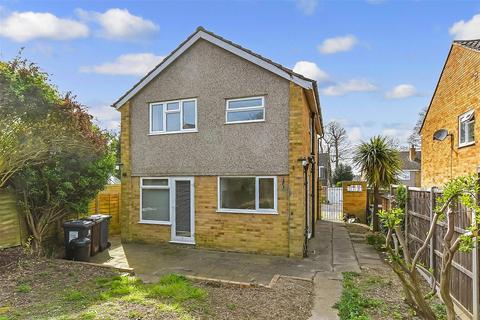 38 Cedar Close, Ditton, Aylesford, ME20 6EN